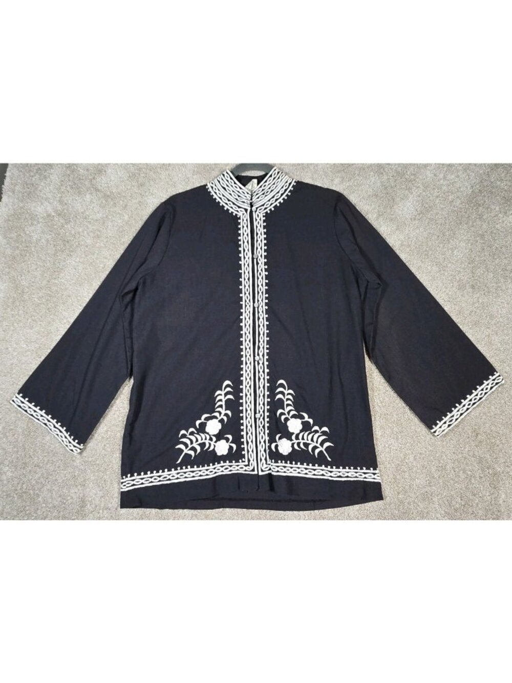 The Foreign Look Vtg Black White Embroidered Tunic Jacket Boho Floral Women's L
